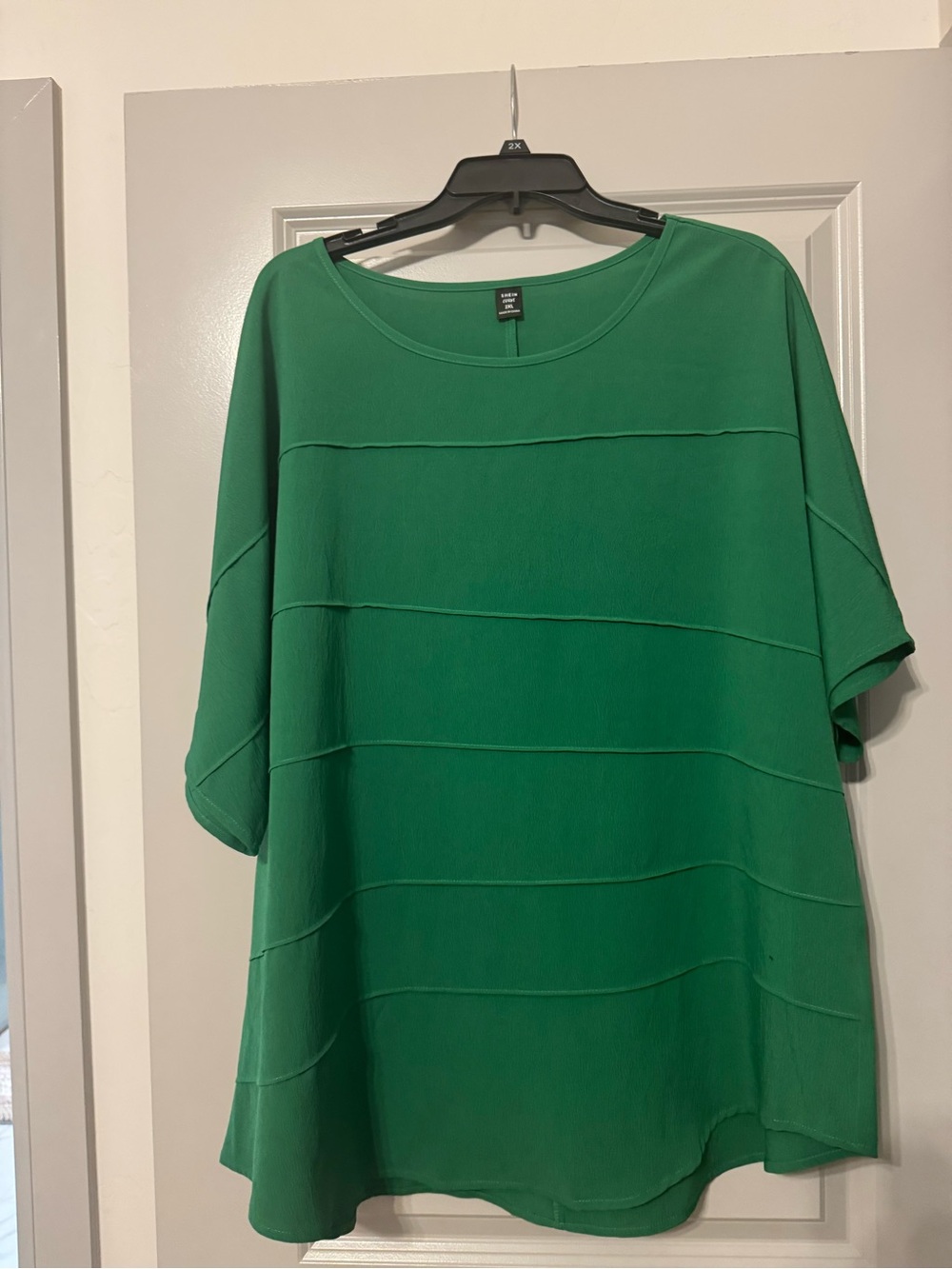 SHEIN Emerald Green Short-Sleeve Tunic Top